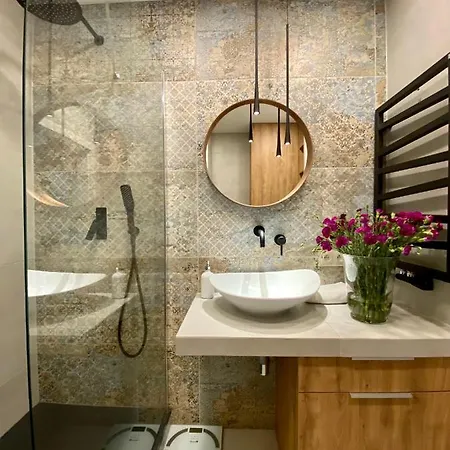 Appartamento Aravel Suites